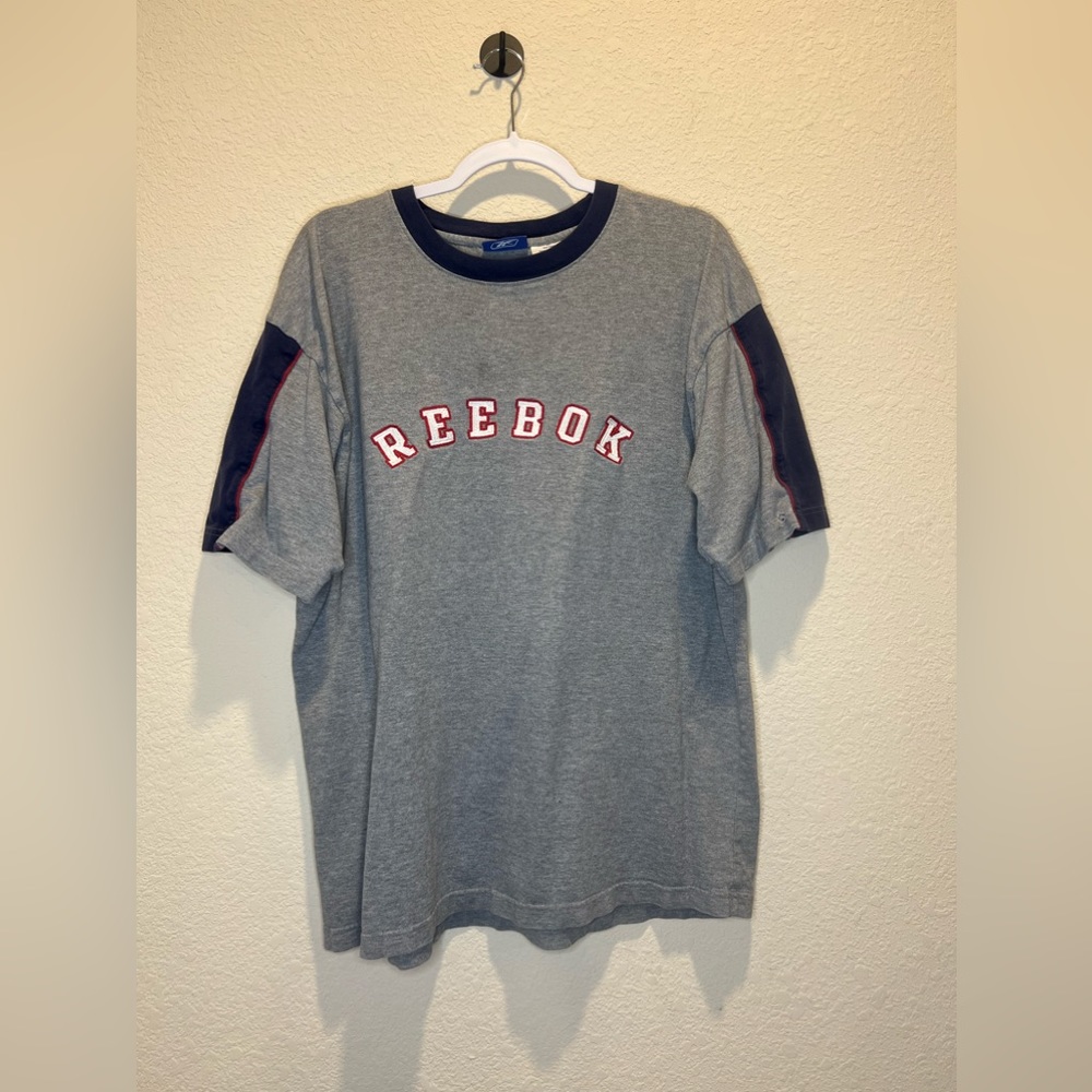 Reebok T-shirt
